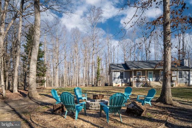 435 HALLS STORE RD, Mineral, VA 23117