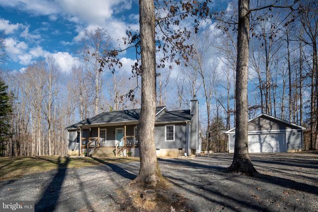 435 HALLS STORE RD, Mineral, VA 23117