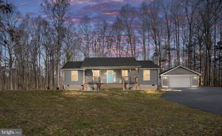 435 HALLS STORE RD, Mineral, VA 23117