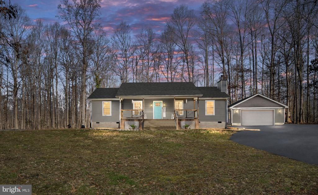 435 HALLS STORE RD, Mineral, VA 23117