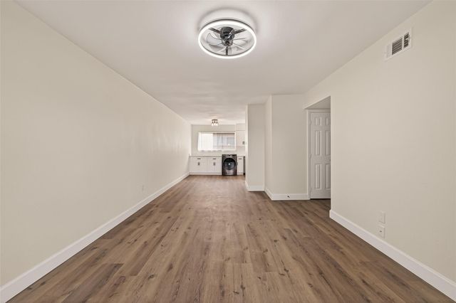 7714 Renwick Drive M67, Houston, TX 77081