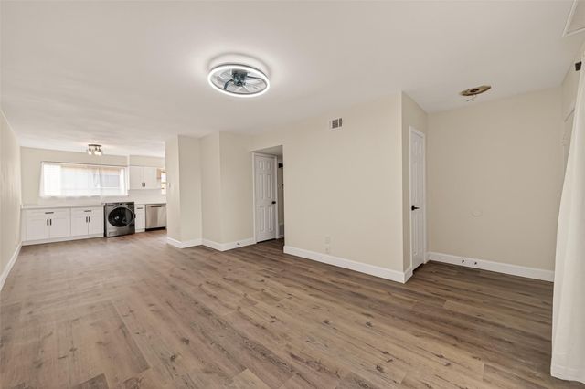 7714 Renwick Drive M67, Houston, TX 77081