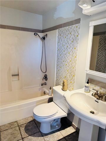 667 N Woods, Fullerton, CA 92832