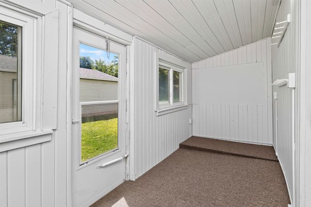 3315 1st Street, Des Moines, IA 50313