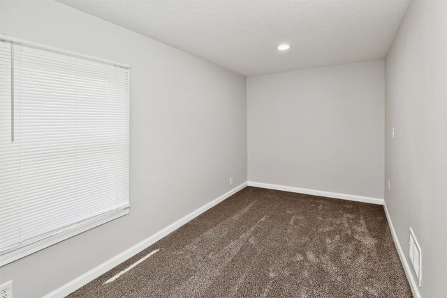 3315 1st Street, Des Moines, IA 50313