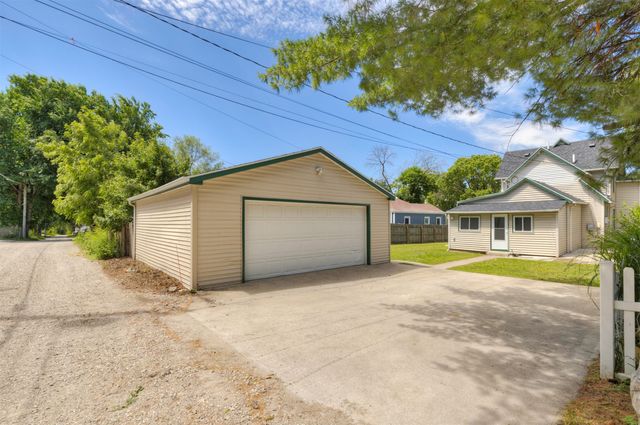 3315 1st Street, Des Moines, IA 50313
