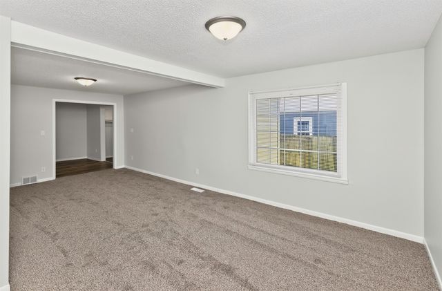 3315 1st Street, Des Moines, IA 50313