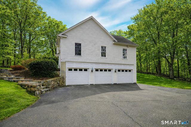 2 Eden Hill Road, Newtown, CT 06470