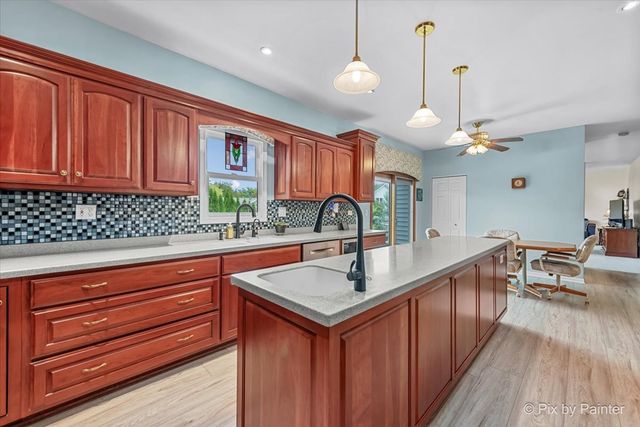 1820 Crofton Drive, Algonquin, IL 60102