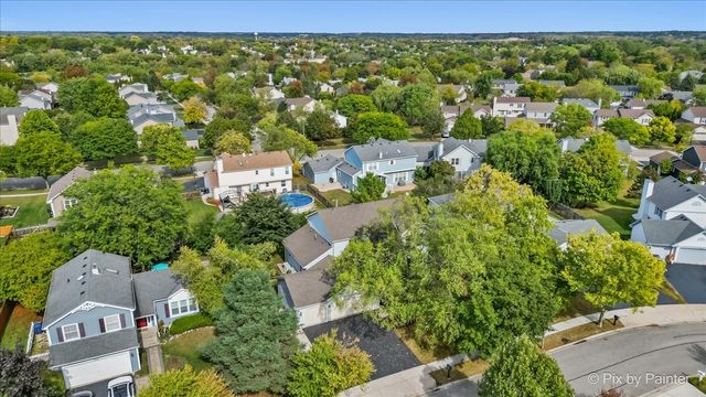 1820 Crofton Drive, Algonquin, IL 60102