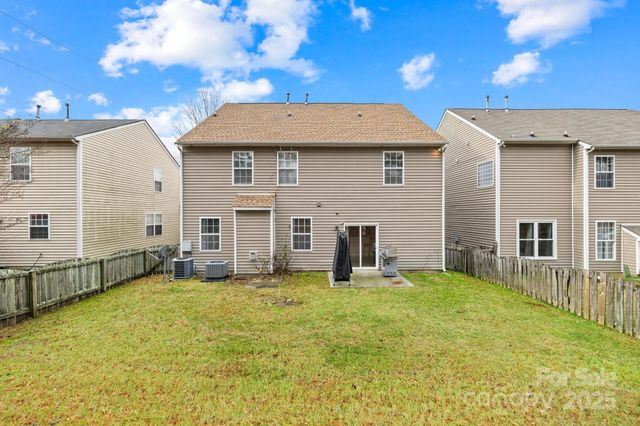 4124 Houldsworth Drive, Charlotte, NC 28213