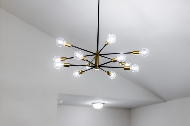 356 Shiner LN, Georgetown, TX 78626