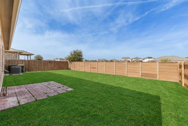 356 Shiner LN, Georgetown, TX 78626