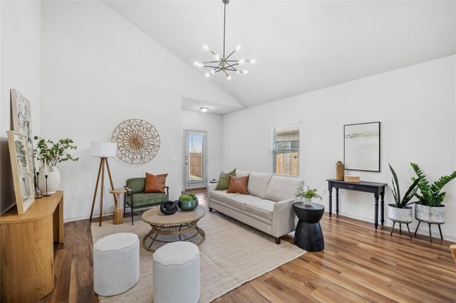 356 Shiner LN, Georgetown, TX 78626