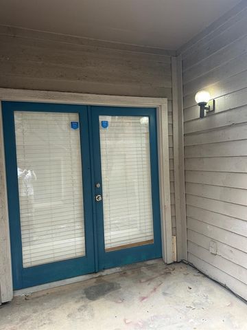 9747 Whitehurst Drive 87, Dallas, TX 75243