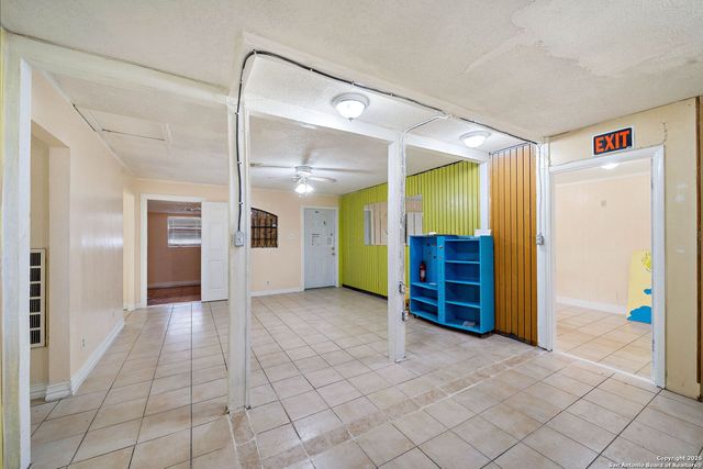5639 Overdale, Houston, TX 77033