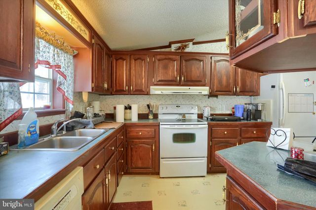 399 WINDY HILL RD, Liverpool, PA 17045