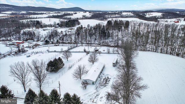 399 WINDY HILL RD, Liverpool, PA 17045