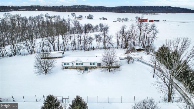 399 WINDY HILL RD, Liverpool, PA 17045