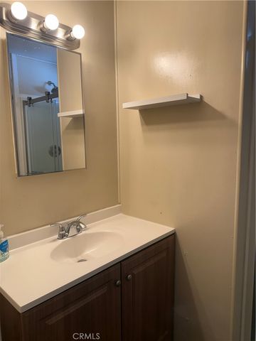 7501 Palm Ave, Yucca Valley, CA 92284