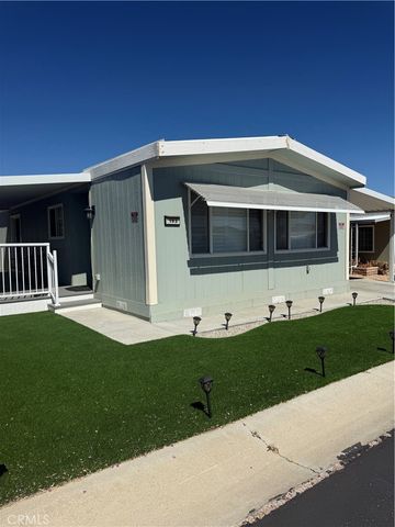 7501 Palm Ave, Yucca Valley, CA 92284