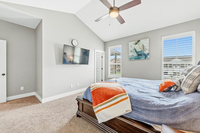 2511 N Ridgehurst, Wichita, KS 67228
