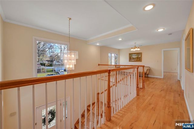 165 Mohawk Drive, River Edge, NJ 07661