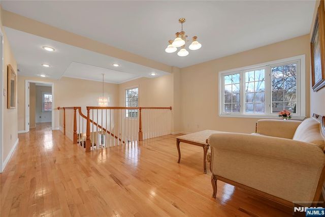 165 Mohawk Drive, River Edge, NJ 07661