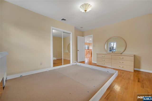 165 Mohawk Drive, River Edge, NJ 07661