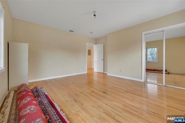 165 Mohawk Drive, River Edge, NJ 07661