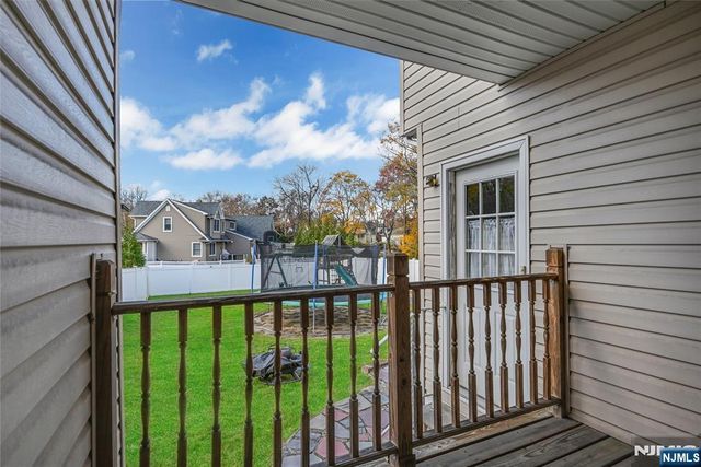 165 Mohawk Drive, River Edge, NJ 07661