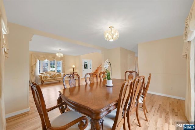 165 Mohawk Drive, River Edge, NJ 07661