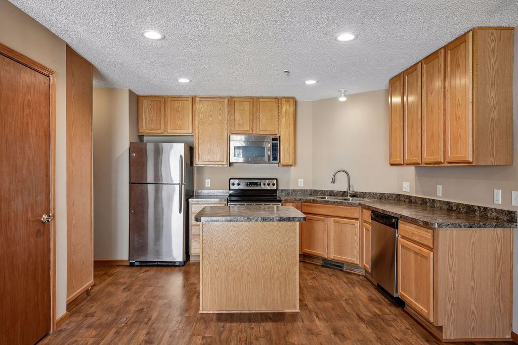 17628 69th Place N, Maple Grove, MN 55311 — photo 3
