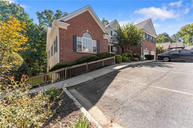 2075 Pine Tree Drive B1, Buford, GA 30518