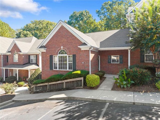 2075 Pine Tree Drive B1, Buford, GA 30518