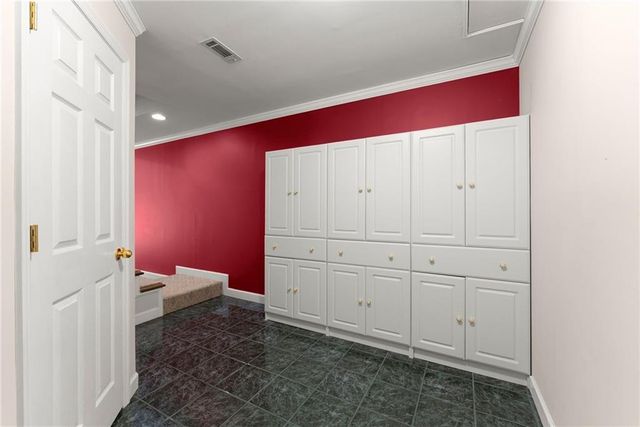 2075 Pine Tree Drive B1, Buford, GA 30518