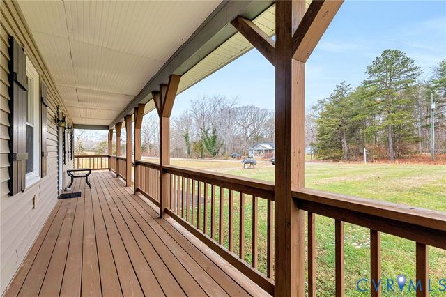 18207 Old Ridge Rd, Montpelier, VA 23192