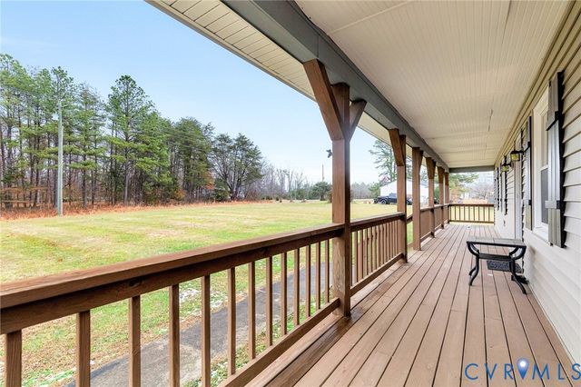 18207 Old Ridge Rd, Montpelier, VA 23192