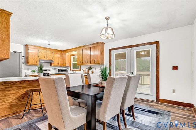 18207 Old Ridge Rd, Montpelier, VA 23192