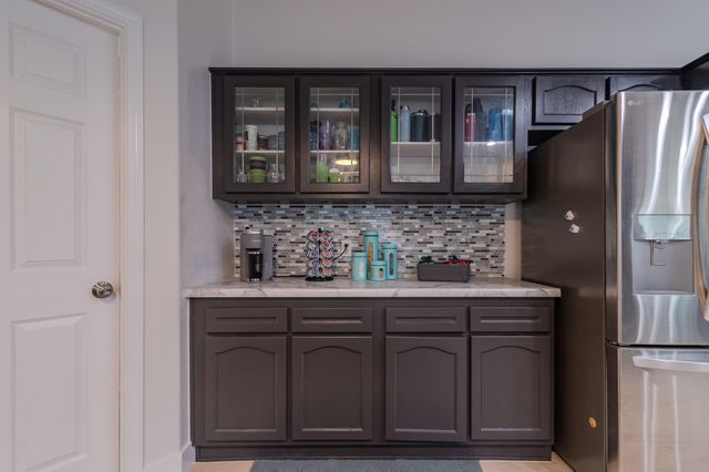 71 Cora Drive, Shady Cove, OR 97539