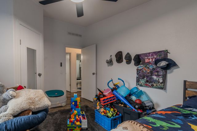 71 Cora Drive, Shady Cove, OR 97539