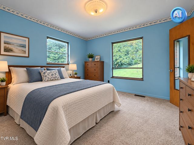 701 Pine Ridge Road, Johnson City, TN 37601