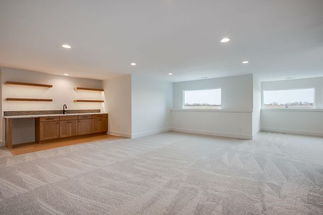 112 S Wellcrest Ct., Wichita, KS 67052