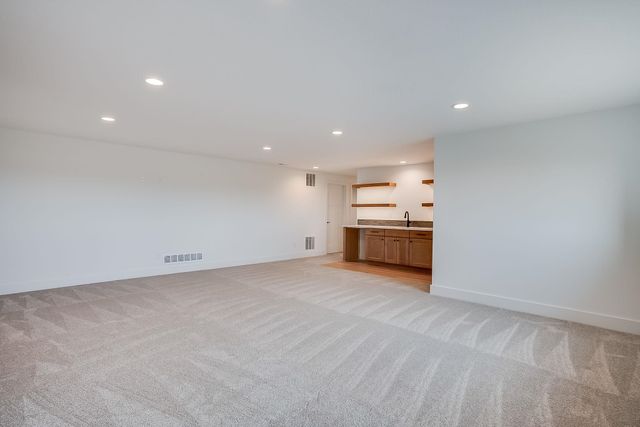 112 S Wellcrest Ct., Wichita, KS 67052