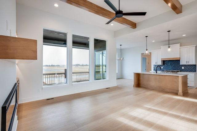 112 S Wellcrest Ct., Wichita, KS 67052