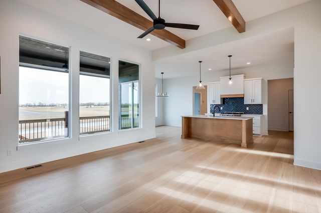 112 S Wellcrest Ct., Wichita, KS 67052