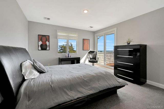 11 Convent Lane, Center Moriches, NY 11934