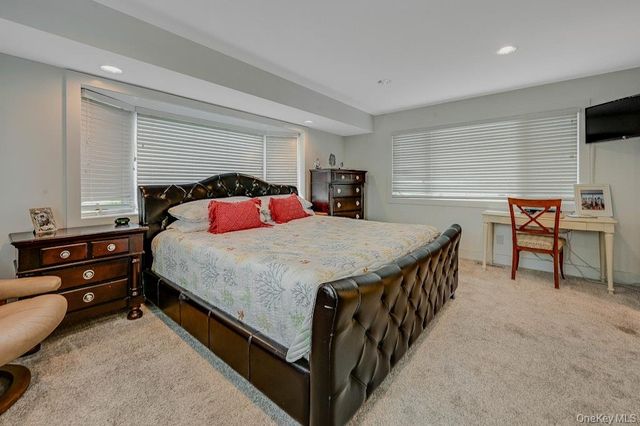 11 Convent Lane, Center Moriches, NY 11934