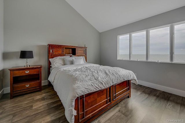 11 Convent Lane, Center Moriches, NY 11934