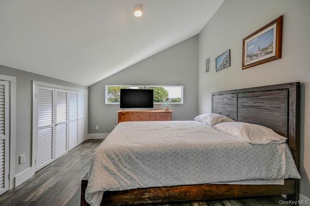 11 Convent Lane, Center Moriches, NY 11934